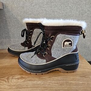 Sorel TIVOLI III waterproof Fur Lined Boots Women's Size 8.5